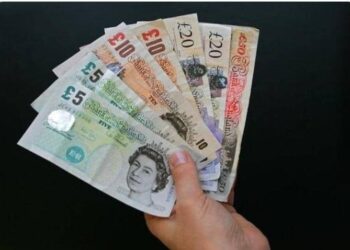 Naira traded at N2000/1£ in the parallel market