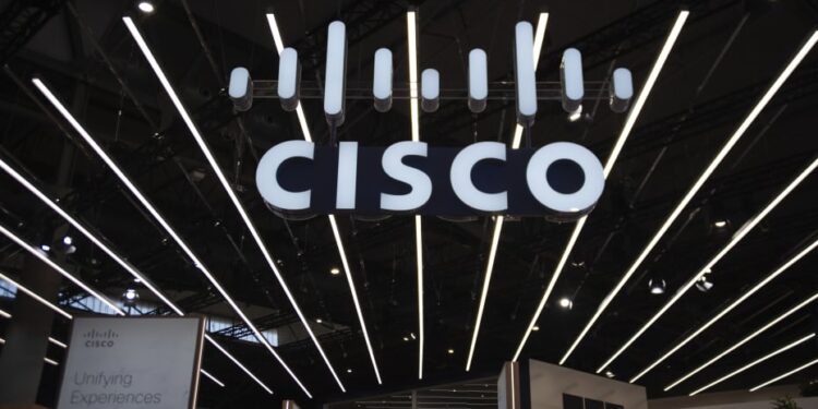 Cisco Beats Earnings Expectations, Announces 7% Workforce Cut as Part of Major Restructuring