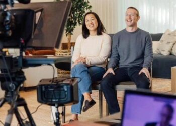 Mark Zuckerberg Surpasses Jeff Bezos to Become World’s Second-Richest Person