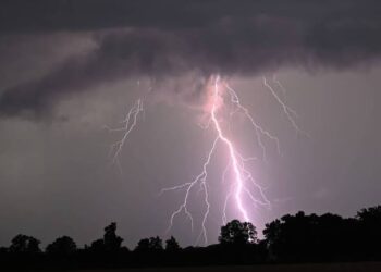 Lightning Kills 13 Children and One Adult During Storm