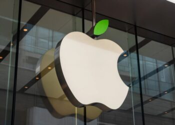 DR Congo Sues Apple for Illegal Mining