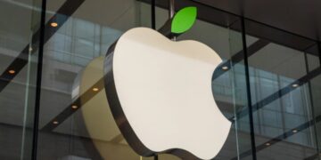 DR Congo Sues Apple for Illegal Mining