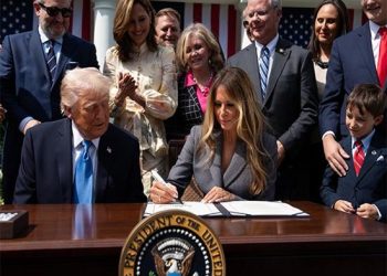 Trump Signs Law to Ban AI Deepfakes and Revenge Porn