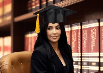 Kim Kardashian Finally Finishes Law School After 6 Years