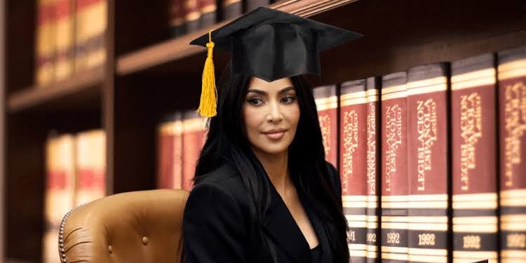 Kim Kardashian Finally Finishes Law School After 6 Years