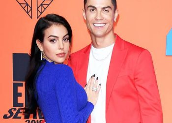 Ronaldo’s Long-term Girlfriend Hints at Engagement