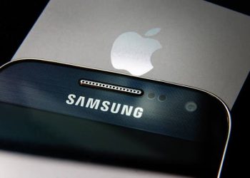 Apple Samsung