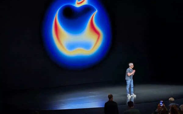 Apple Stock Dips After iPhone 17 Event