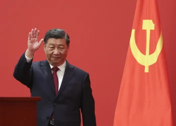 China Cracks Down on Influencers: New Rules Demand University Degrees for Credibility!