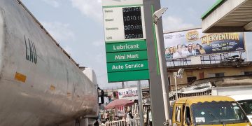NNPC Increases Pump Price of Petrol to ₦920/Litre