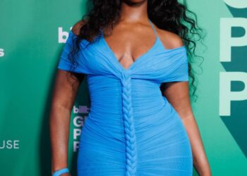 Tems to Perform at Obama Center Opening