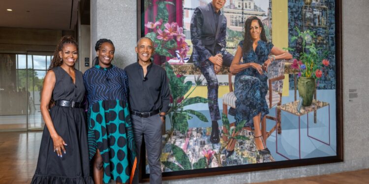 Njideka Akunyili Crosby with Barack and Michelle Obama beside their official portrait