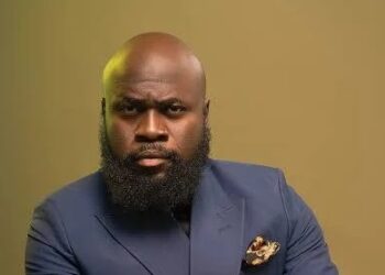“Enough Is Enough!” Lasisi Elenu Calls Out Nigeria’s Healthcare System After Painful Experience