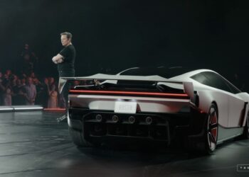 Tesla Takes Flying Cars a Step Closer With New Roadster